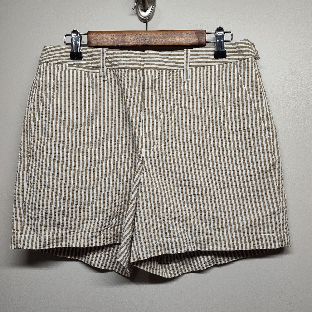 New A New Day Shorts Women Size 8 Tan White Stripes Pockets 100% Cotton